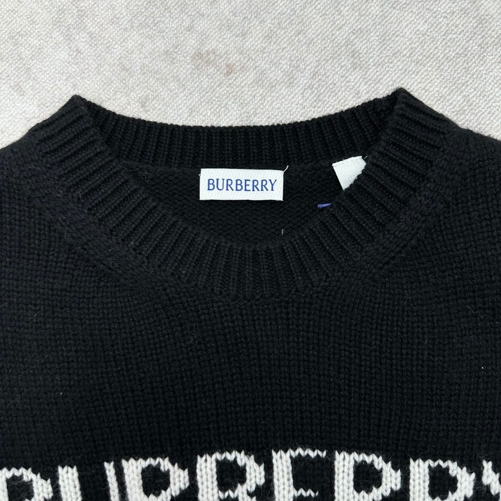 Burberry Black Knit with White Graphic - Picture 5 of 9
